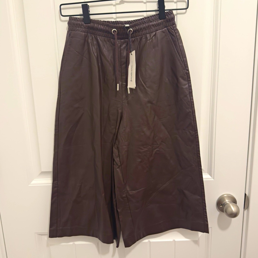 Stradivarius Women's Brown Faux Leather Bermuda Shorts Elastic Waist Size XS